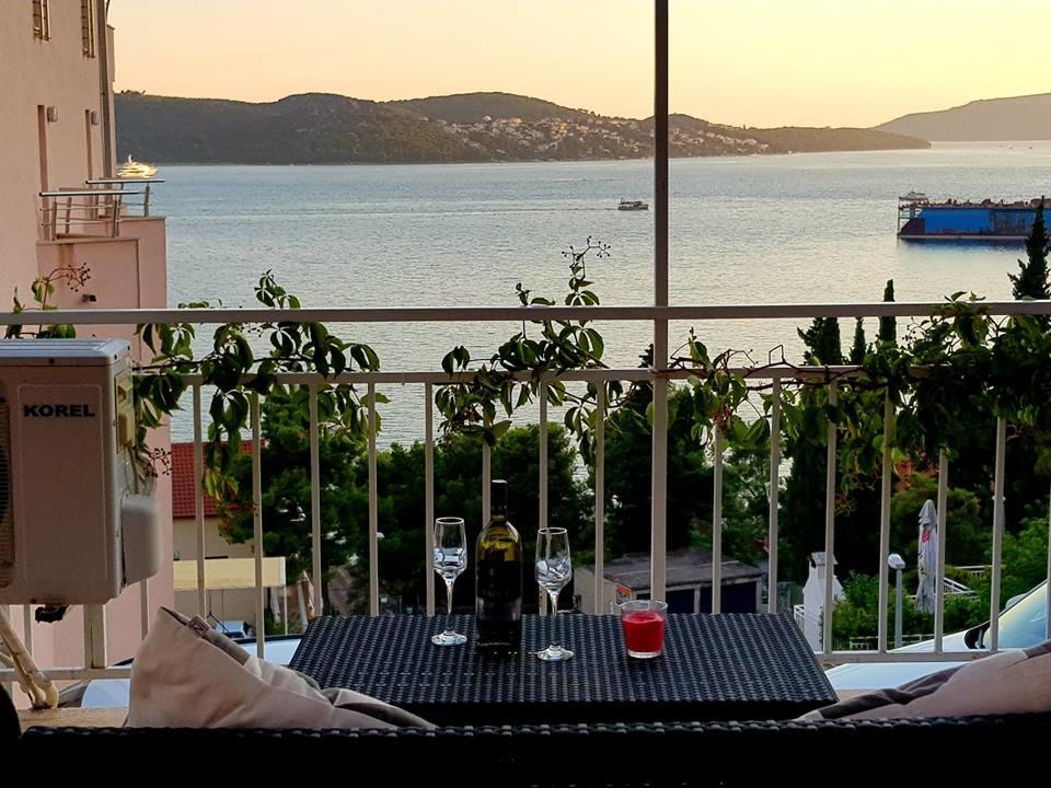 Adriatic Apartments Trogir Exterior photo